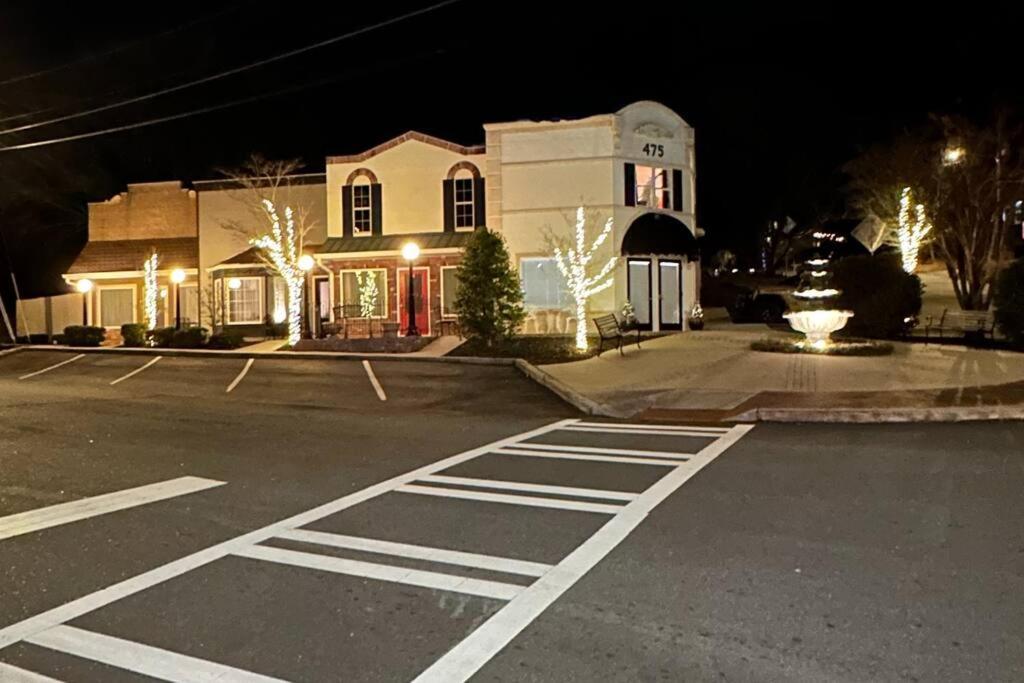 Haven At Hazel~Downtown Loft Demorest Exterior foto