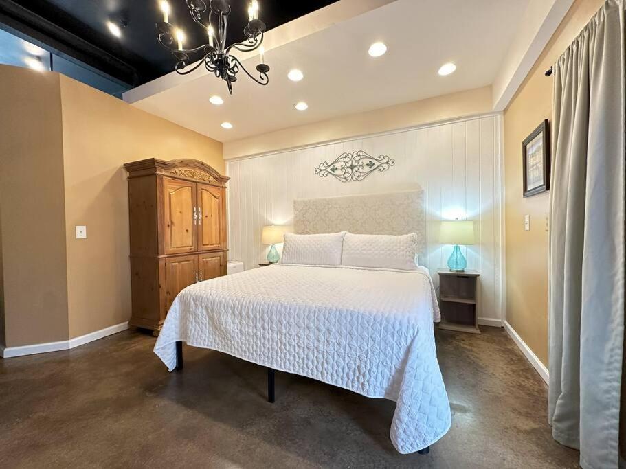 Haven At Hazel~Downtown Loft Demorest Exterior foto