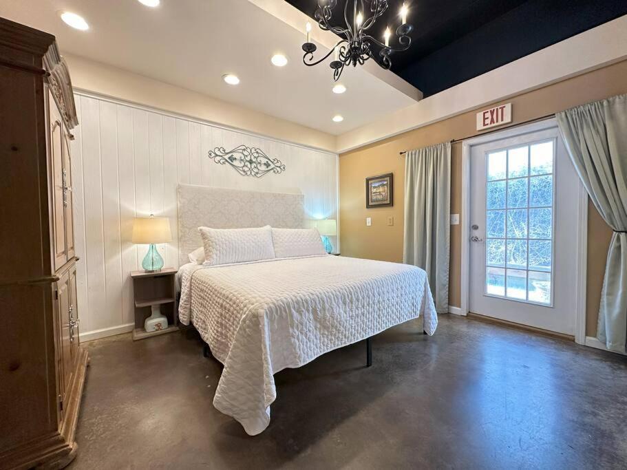 Haven At Hazel~Downtown Loft Demorest Exterior foto